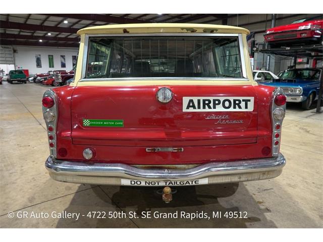 1967 Checker Aerobus (CC-2121854) for sale in Kentwood, Michigan