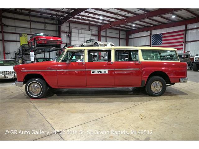 1967 Checker Aerobus (CC-2121854) for sale in Kentwood, Michigan