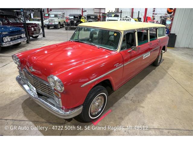 1967 Checker Aerobus (CC-2121854) for sale in Kentwood, Michigan