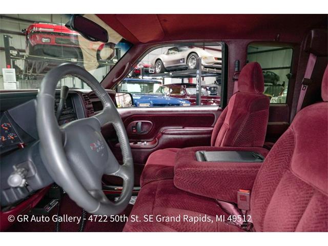 1998 GMC Sierra (CC-2121882) for sale in Kentwood, Michigan