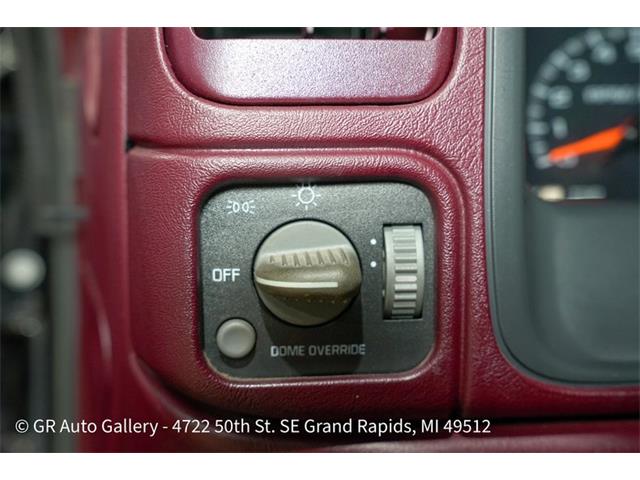 1998 GMC Sierra (CC-2121882) for sale in Kentwood, Michigan