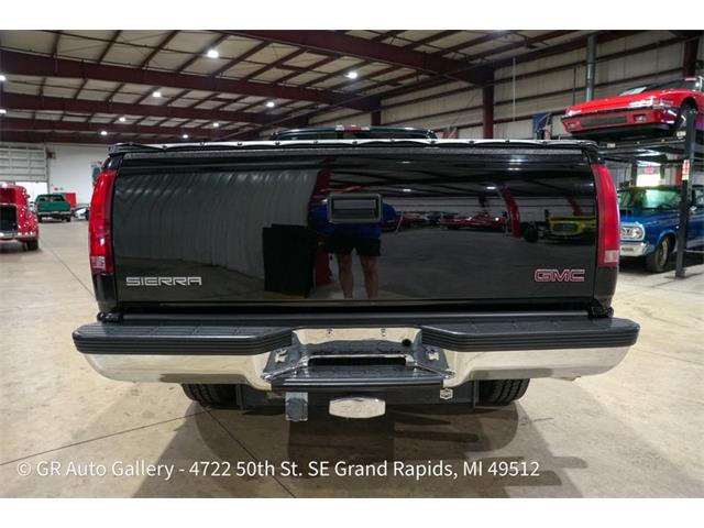 1998 GMC Sierra (CC-2121882) for sale in Kentwood, Michigan