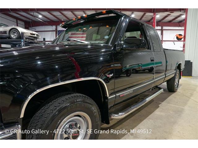 1998 GMC Sierra (CC-2121882) for sale in Kentwood, Michigan