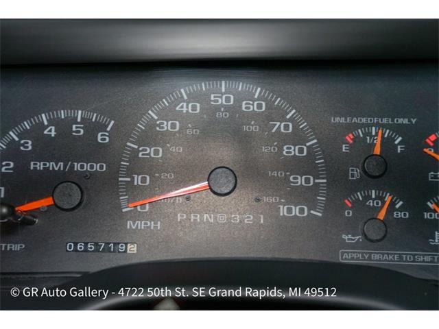 1998 GMC Sierra (CC-2121882) for sale in Kentwood, Michigan