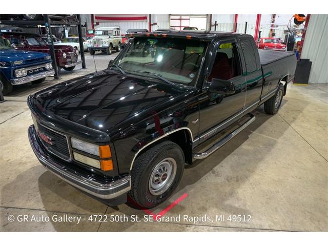 1998 GMC Sierra (CC-2121882) for sale in Kentwood, Michigan