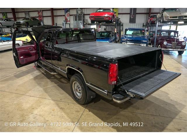 1998 GMC Sierra (CC-2121882) for sale in Kentwood, Michigan