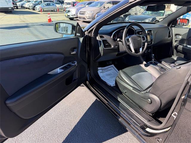 2011 Chrysler 200 (CC-2121958) for sale in Edison, New Jersey