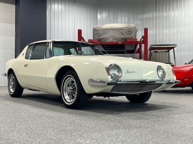1963 Studebaker Avanti (CC-2122008) for sale in Brooksfield, Wisconsin