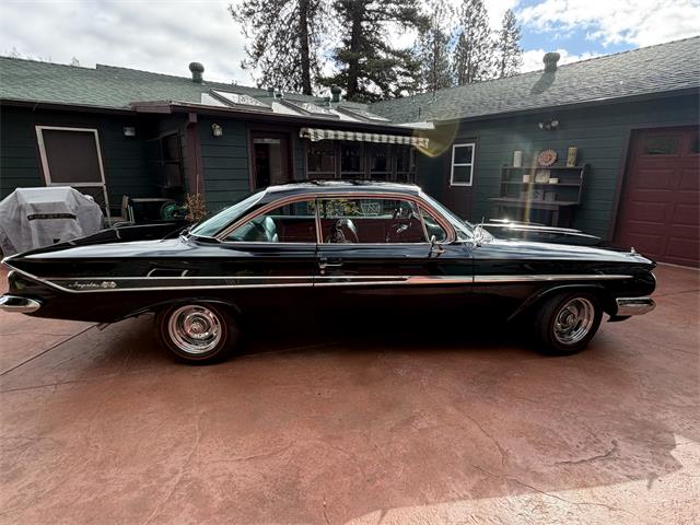 1961 Chevrolet Impala SS (CC-2122030) for sale in Weaverville , California