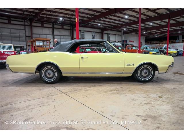 1967 Oldsmobile Cutlass Supreme (CC-2122045) for sale in Kentwood, Michigan