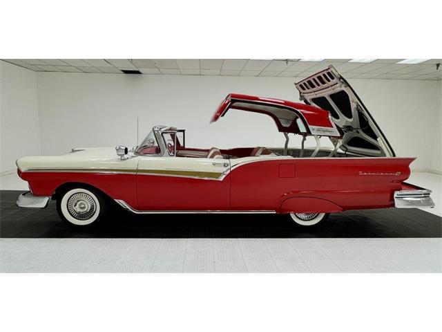 1957 Ford Fairlane 500 (CC-2122048) for sale in Morgantown, Pennsylvania