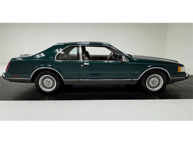 1992 Lincoln Mark VII (CC-2122055) for sale in Morgantown, Pennsylvania