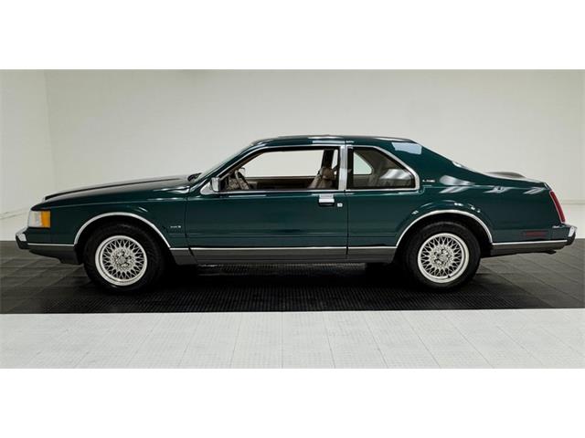 1992 Lincoln Mark VII (CC-2122055) for sale in Morgantown, Pennsylvania