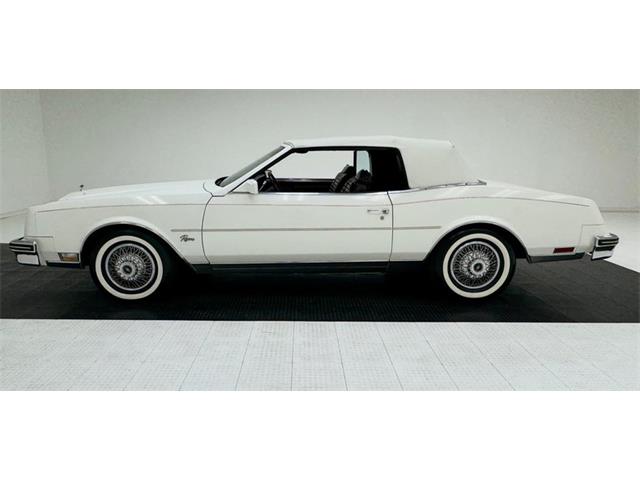 1983 Buick Riviera (CC-2122089) for sale in Morgantown, Pennsylvania