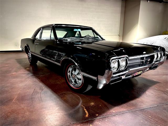 1966 Oldsmobile 442 W-30 (CC-2120021) for sale in Scottsdale, Arizona