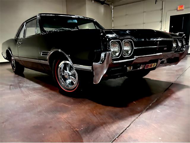 1966 Oldsmobile 442 W-30 (CC-2120021) for sale in Scottsdale, Arizona