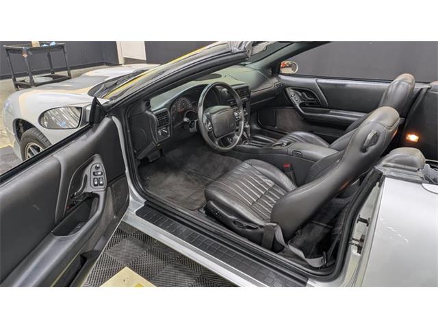 2002 Chevrolet Camaro (CC-2122109) for sale in Mankato, Minnesota