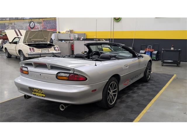 2002 Chevrolet Camaro (CC-2122109) for sale in Mankato, Minnesota