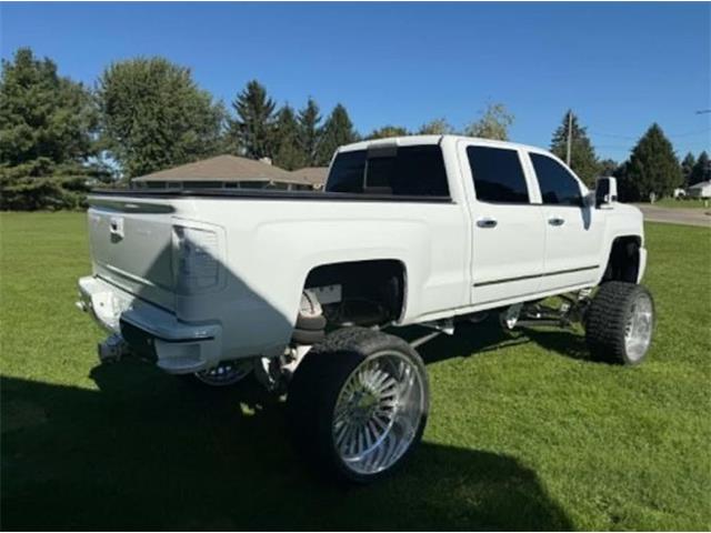 2015 Chevrolet C/K 2500 (CC-2122118) for sale in Cadillac, Michigan