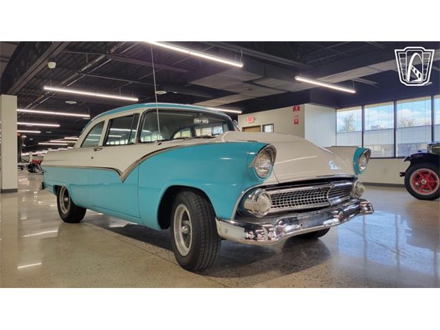 1955 Ford Fairlane (CC-2122138) for sale in Dearborn, Michigan