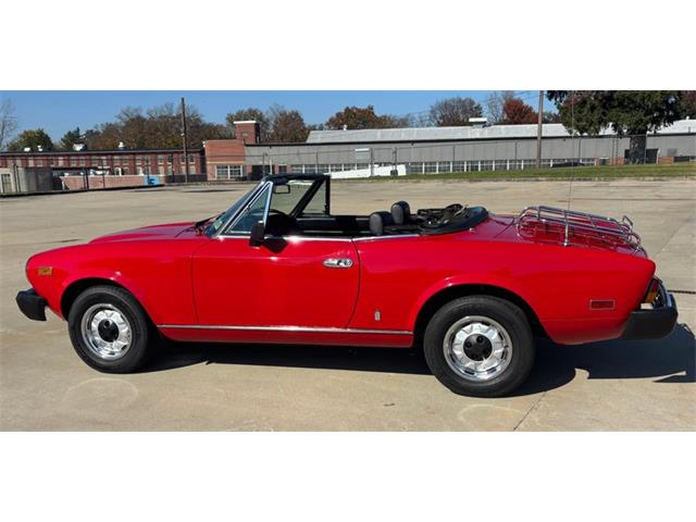 1980 Fiat 124 Spider 2000 (CC-2122192) for sale in West Chester, Pennsylvania