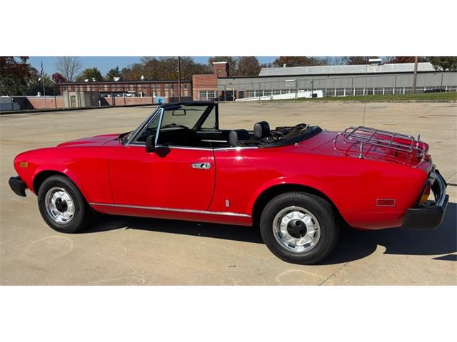 1980 Fiat 124 Spider 2000 (CC-2122192) for sale in West Chester, Pennsylvania