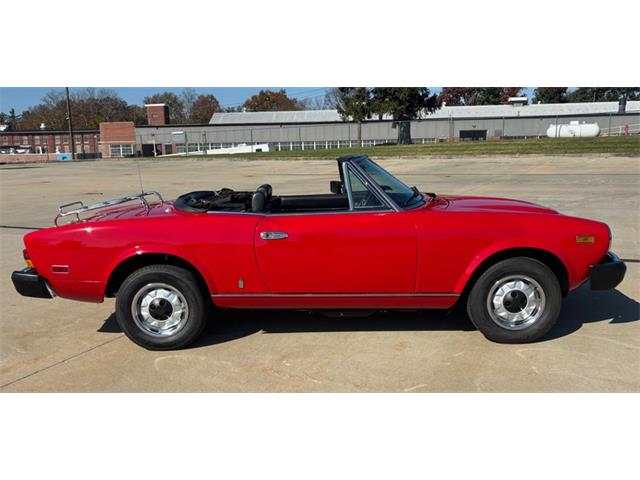 1980 Fiat 124 Spider 2000 (CC-2122192) for sale in West Chester, Pennsylvania