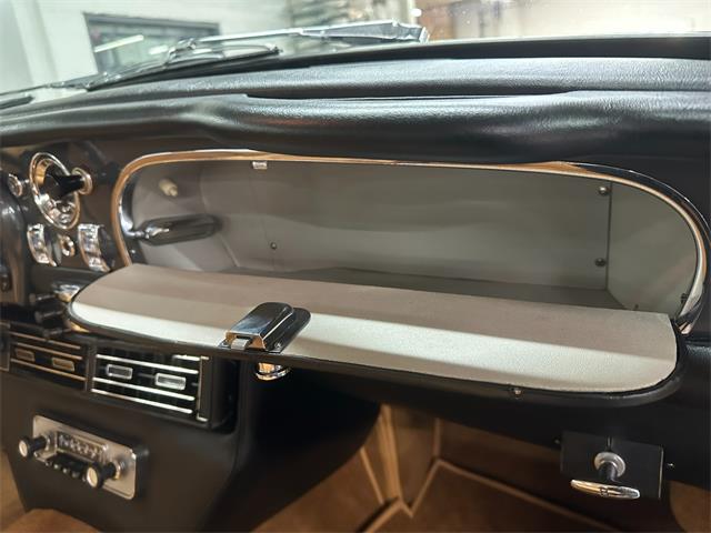 1967 Aston Martin DB6 (CC-2122193) for sale in Huntington Station, New York