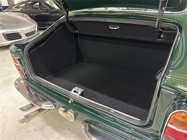1967 Aston Martin DB6 (CC-2122193) for sale in Huntington Station, New York