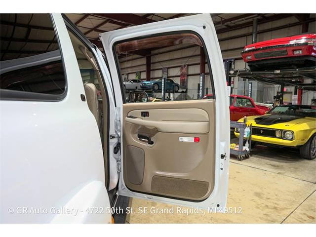 2003 Chevrolet Suburban (CC-2120227) for sale in Kentwood, Michigan