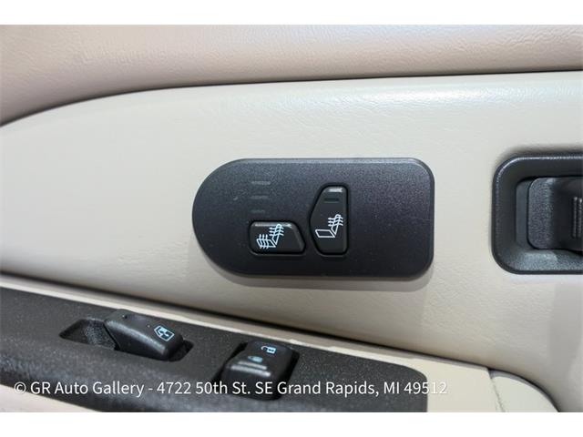 2003 Chevrolet Suburban (CC-2120227) for sale in Kentwood, Michigan