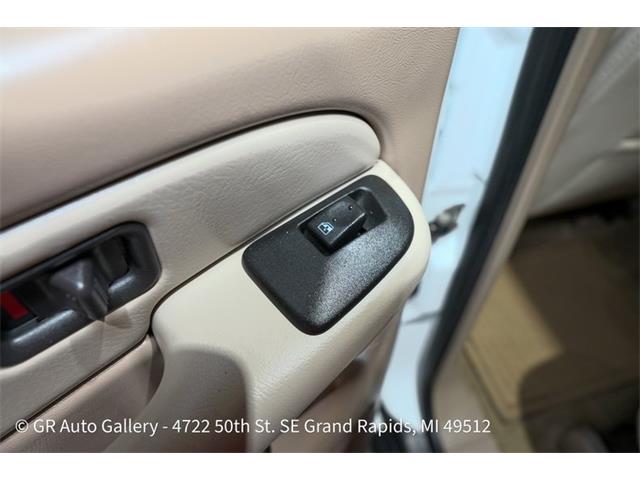 2003 Chevrolet Suburban (CC-2120227) for sale in Kentwood, Michigan