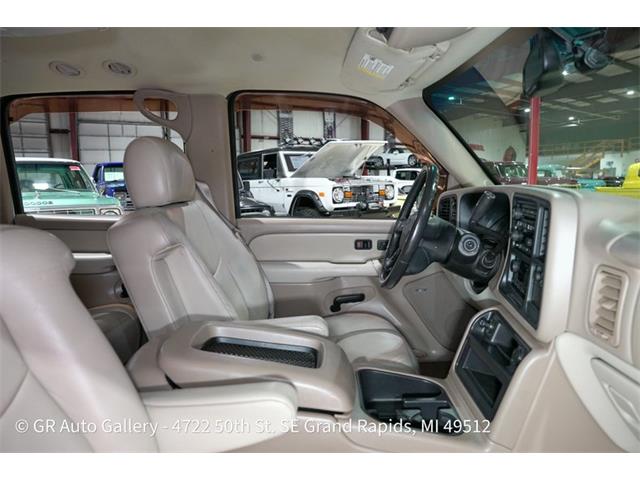 2003 Chevrolet Suburban (CC-2120227) for sale in Kentwood, Michigan