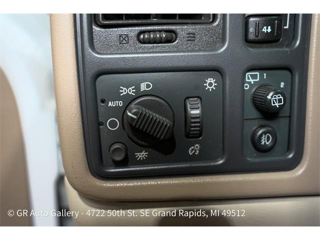 2003 Chevrolet Suburban (CC-2120227) for sale in Kentwood, Michigan