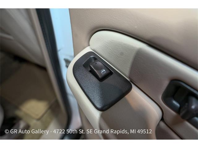 2003 Chevrolet Suburban (CC-2120227) for sale in Kentwood, Michigan