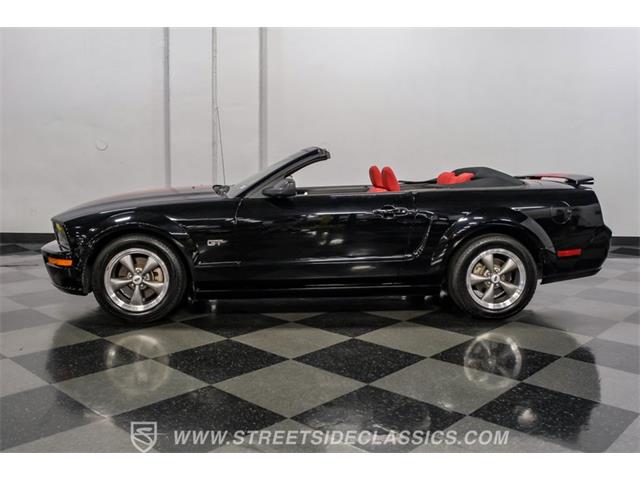 2005 Ford Mustang (CC-2122327) for sale in Ft Worth, Texas