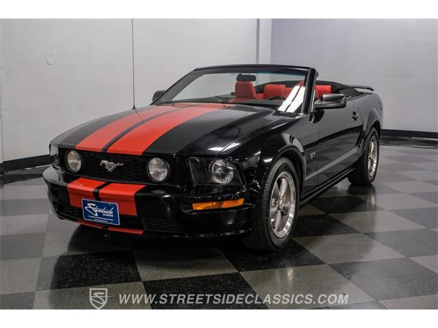 2005 Ford Mustang (CC-2122327) for sale in Ft Worth, Texas