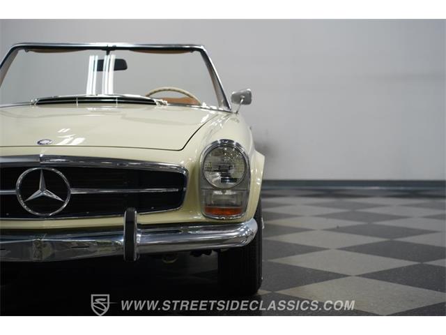1966 Mercedes-Benz 230SL (CC-2122349) for sale in Lavergne, Tennessee