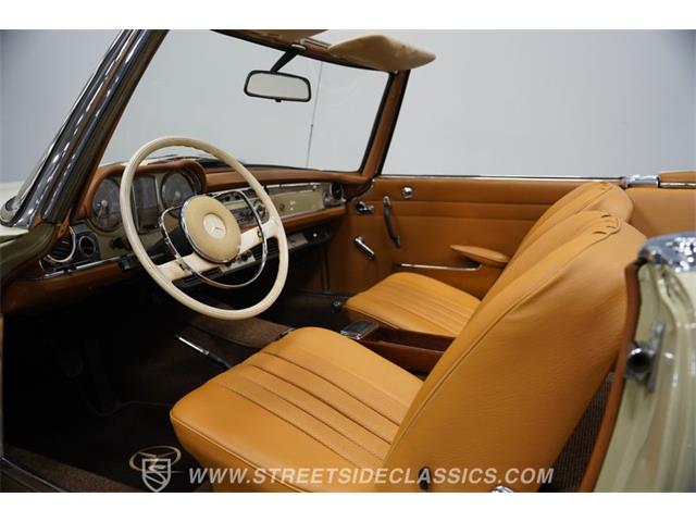 1966 Mercedes-Benz 230SL (CC-2122349) for sale in Lavergne, Tennessee