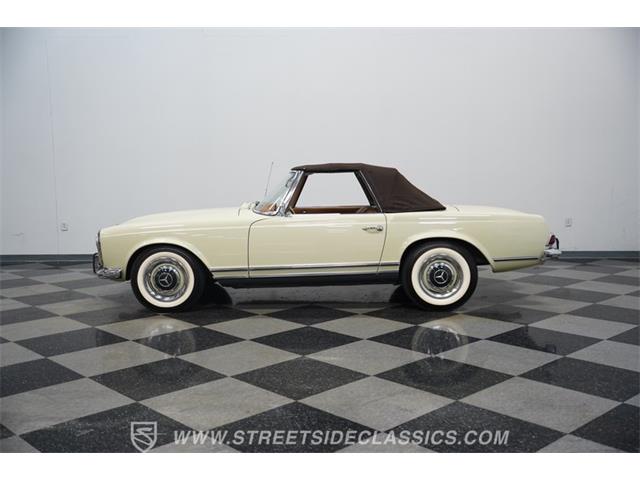 1966 Mercedes-Benz 230SL (CC-2122349) for sale in Lavergne, Tennessee