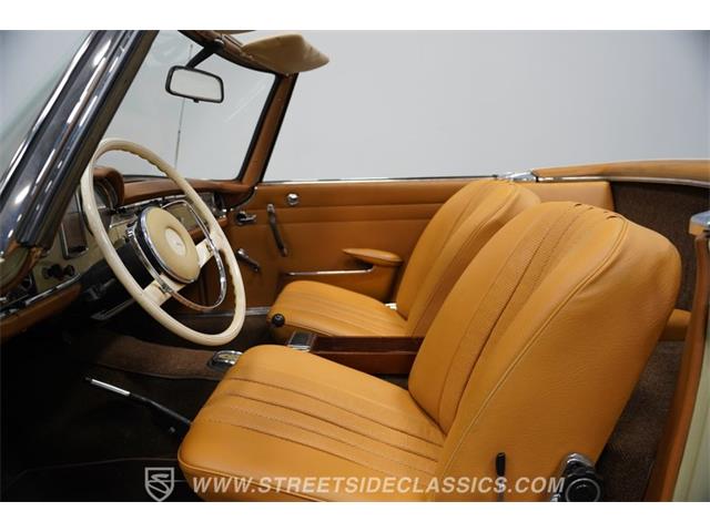 1966 Mercedes-Benz 230SL (CC-2122349) for sale in Lavergne, Tennessee