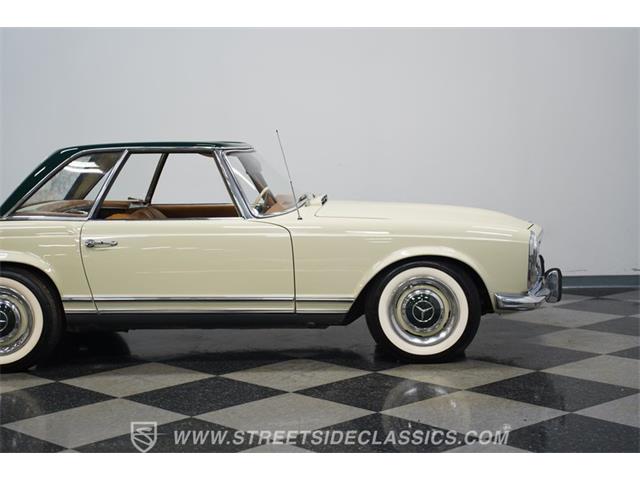 1966 Mercedes-Benz 230SL (CC-2122349) for sale in Lavergne, Tennessee