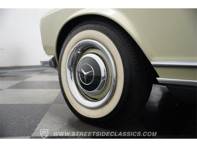 1966 Mercedes-Benz 230SL (CC-2122349) for sale in Lavergne, Tennessee