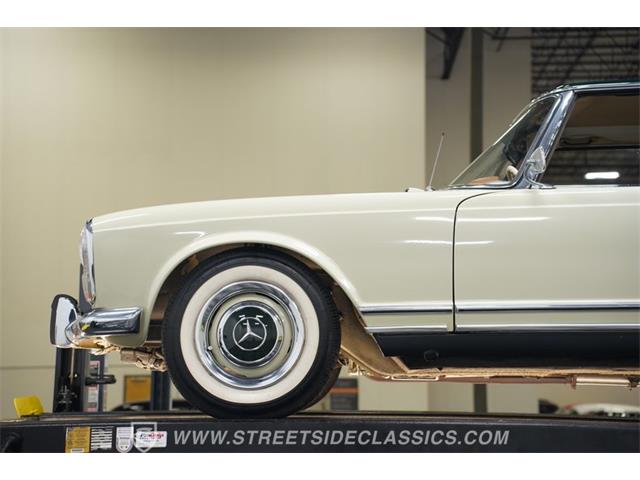 1966 Mercedes-Benz 230SL (CC-2122349) for sale in Lavergne, Tennessee