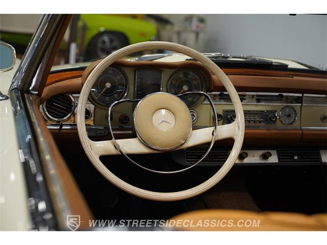 1966 Mercedes-Benz 230SL (CC-2122349) for sale in Lavergne, Tennessee