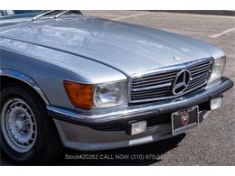 1977 Mercedes-Benz 280SL (CC-2120235) for sale in Beverly Hills, California