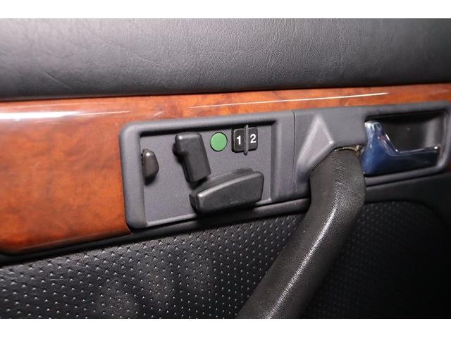 1987 Mercedes-Benz 560SEL (CC-2122358) for sale in Christiansburg, Virginia
