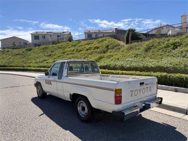1985 Toyota Pickup (CC-2122409) for sale in Cadillac, Michigan