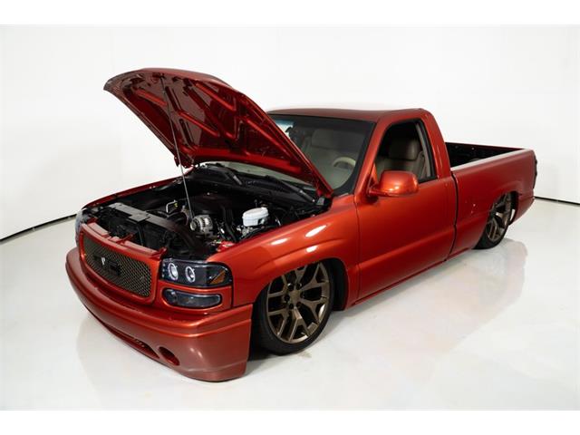 2004 GMC Sierra (CC-2122484) for sale in St. Charles, Missouri