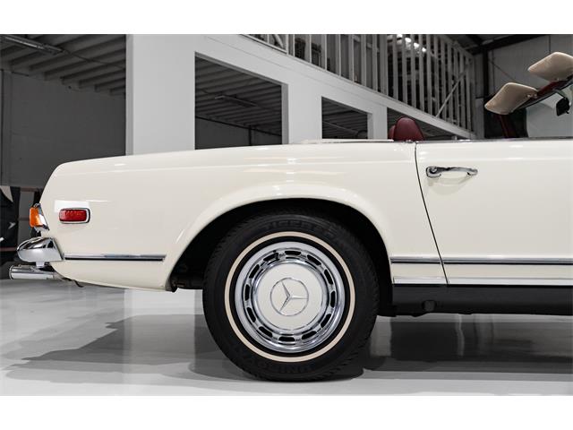 1971 Mercedes-Benz 280SL (CC-2122575) for sale in St. Louis, Missouri